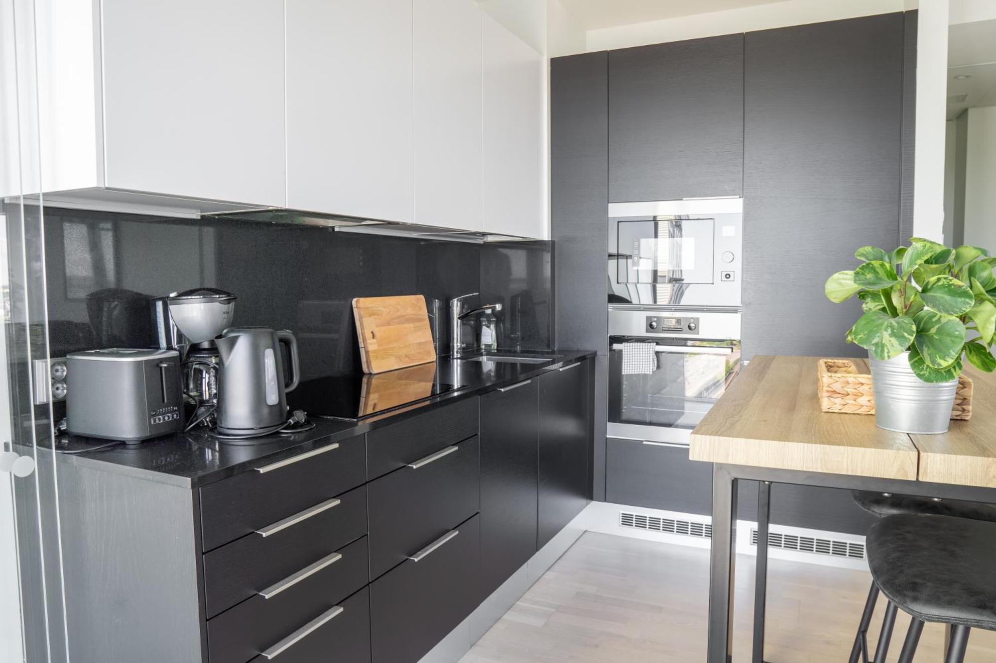 18th Floor High Point 1 Bdr With View - Free Garage Parking * Хельсинки